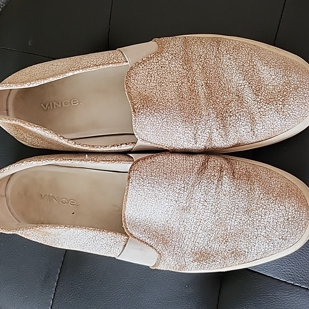 Vince Crackle white and beige slip on shoes size 9
